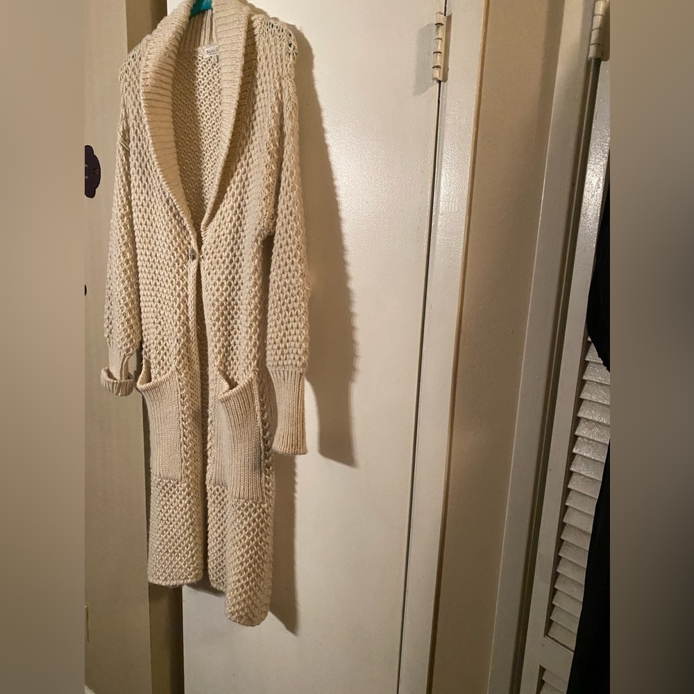 BRAND NEW ITALIAN Bianca G white cardigan LIGHT BEIGE / Ivory  SIZE M